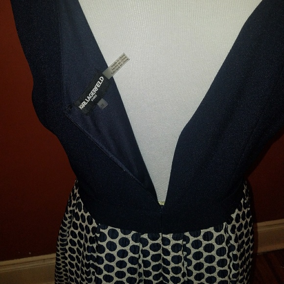 Sold..NWT Karl Lagerfeld dress- Size 16 - Picture 2 of 6